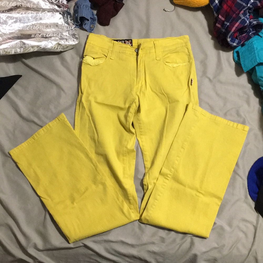 Vintage 90’s jpg yellow jeans